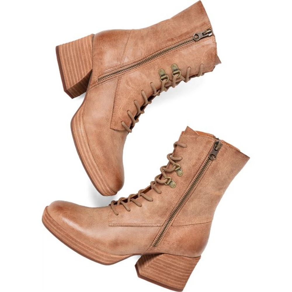 Kork-Ease Raleigh Boots Size 8 NEW